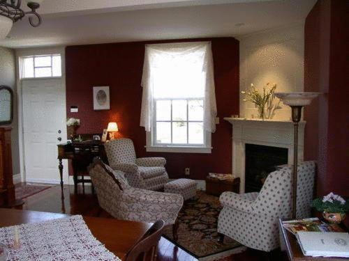 Niagara-on-the-Lake Antique Slumber Old Town Bed & Breakfast المظهر الخارجي الصورة